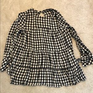 Black & White Gingham Tiered Long Sleeve blouse